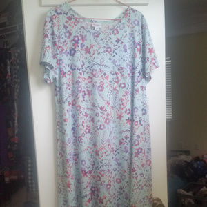 Lularoe XL Carly Dress - pastel floral - NWT